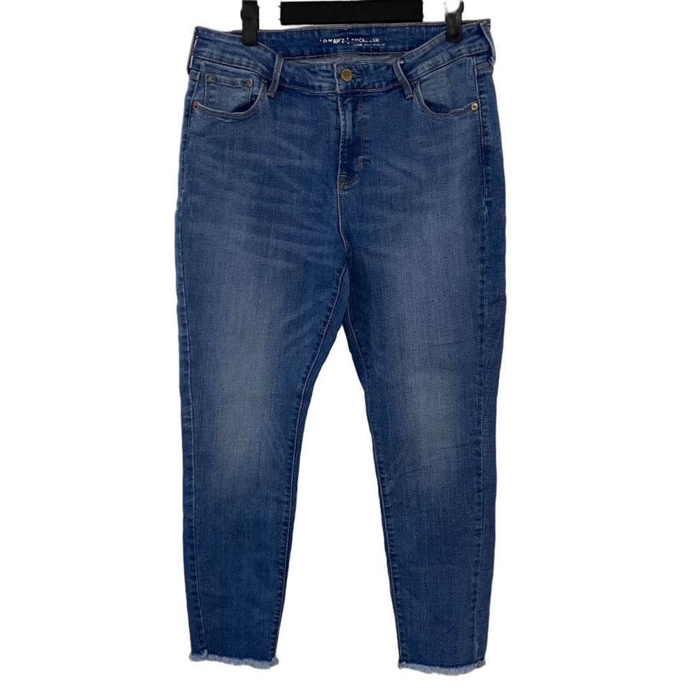 Women's Old Navy Rockstar Midrise Skinny Blue Jeans frayed ankle design Size 14